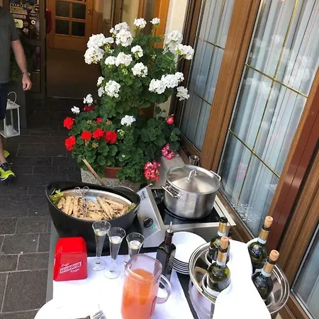 Ostaria La Fontana Отель 2*